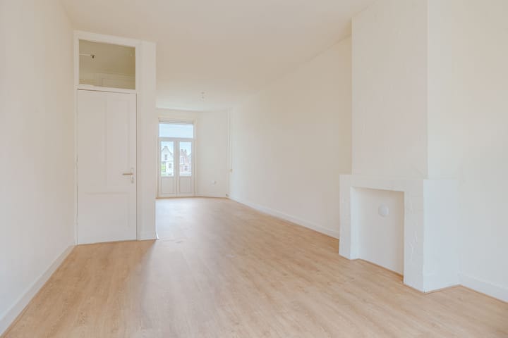 Foto 2 van Zocherstraat 5-3