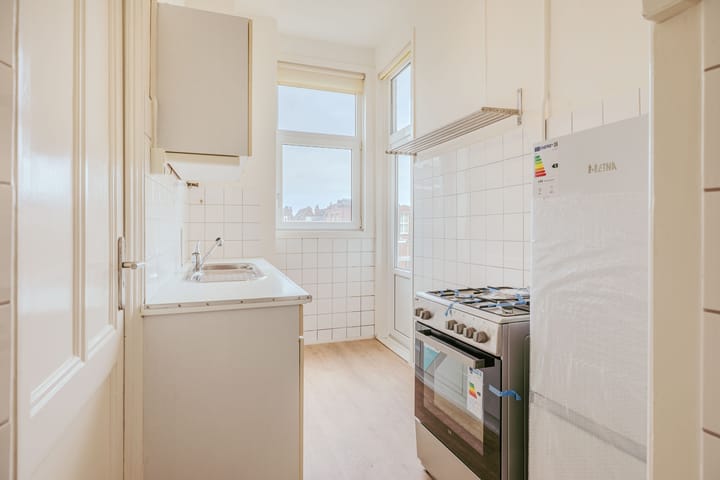 Foto 10 van Zocherstraat 5-3