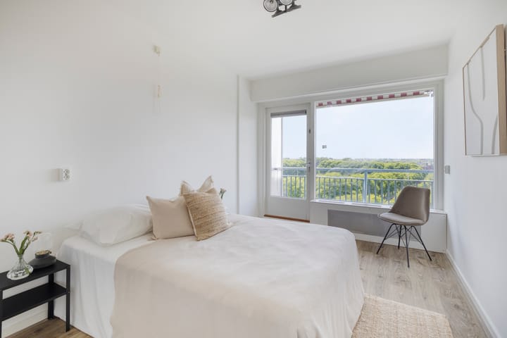 Foto 13 van Burgemeester Hogguerstraat 1089