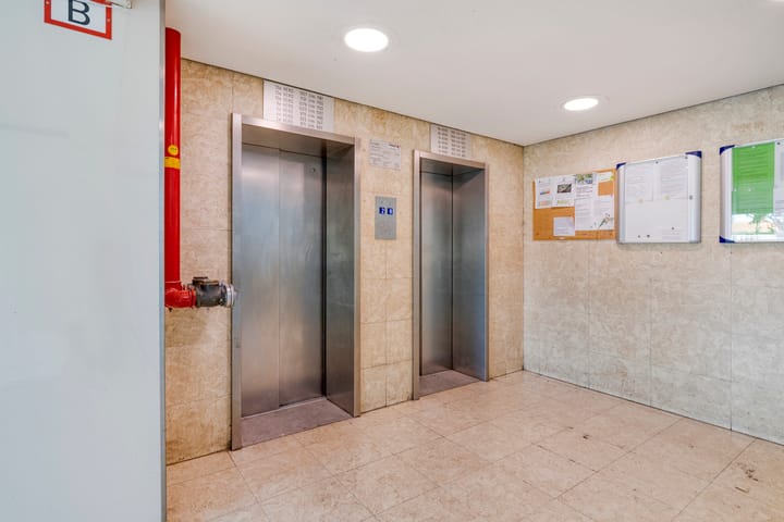 Foto 24 van Burgemeester Hogguerstraat 1089