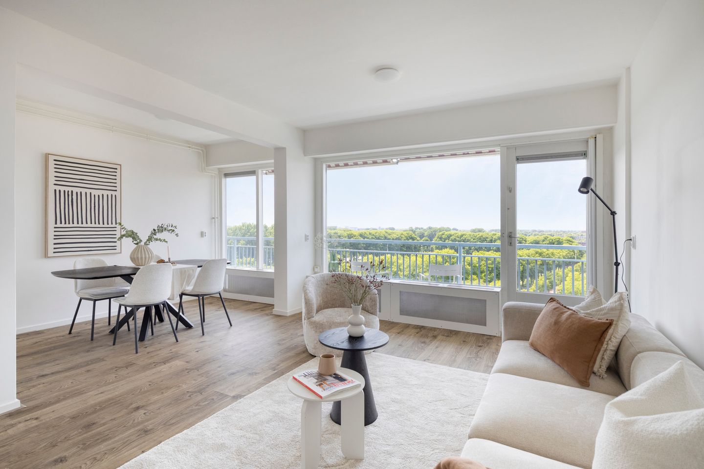 Foto 1 van Burgemeester Hogguerstraat 1089