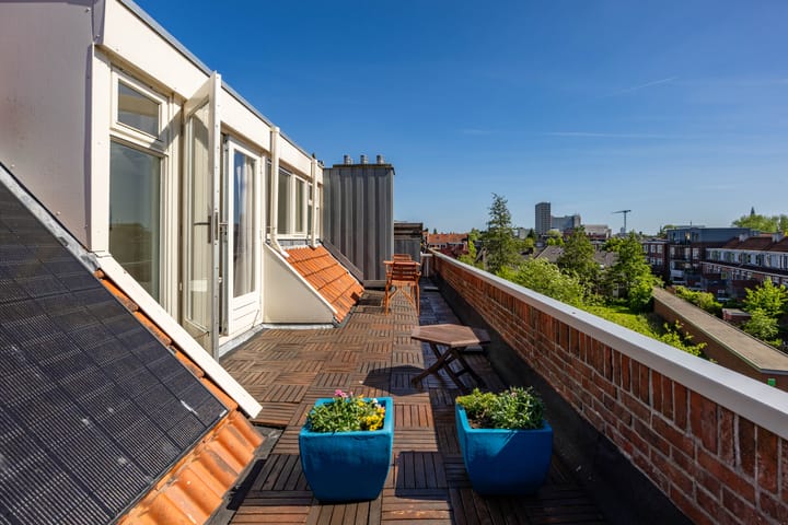 Foto 2 van Ambonstraat 28-B