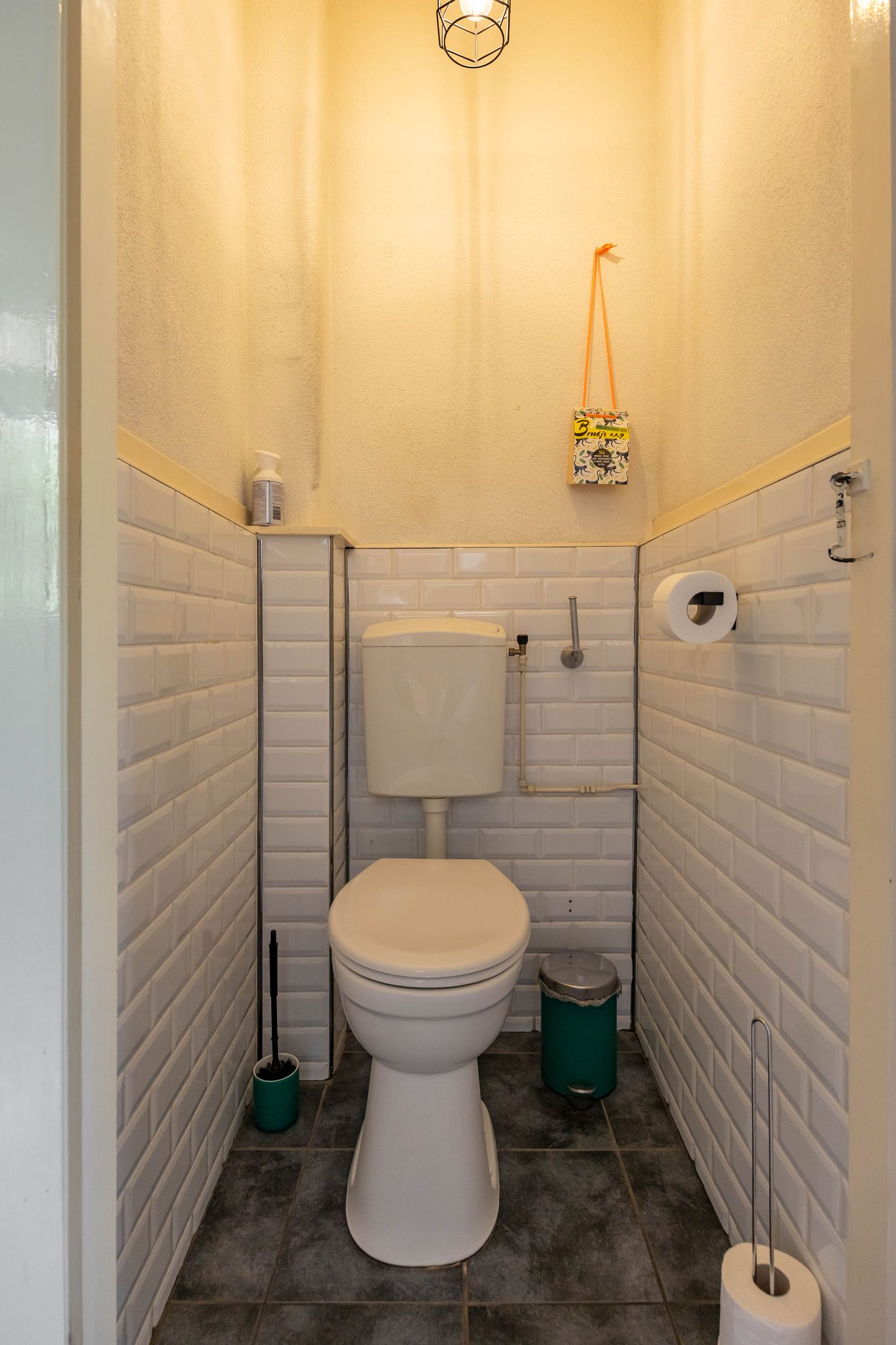 Foto 19 van Ambonstraat 28-B