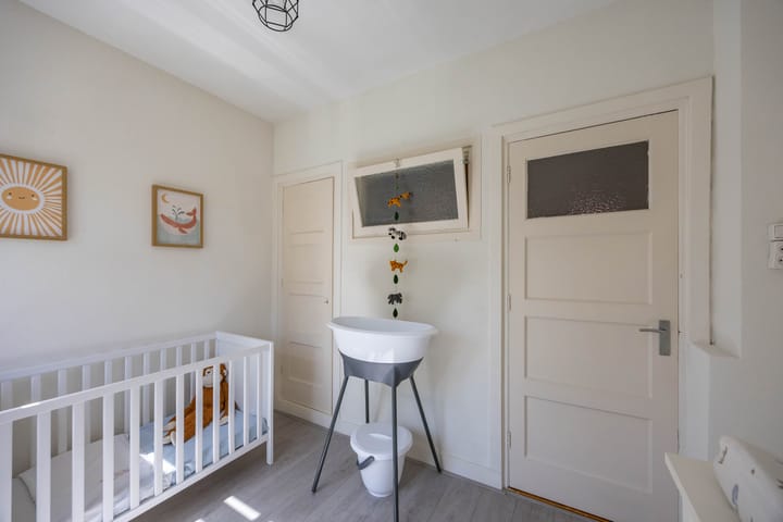 Foto 36 van Ambonstraat 28-B