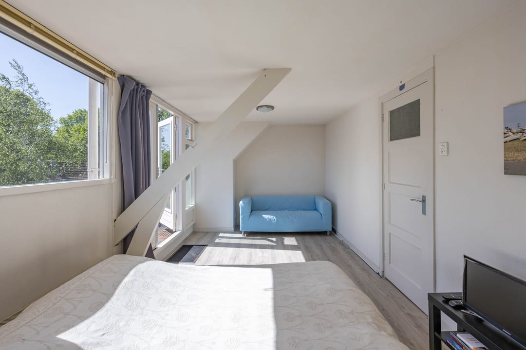 Foto 53 van Ambonstraat 28-B