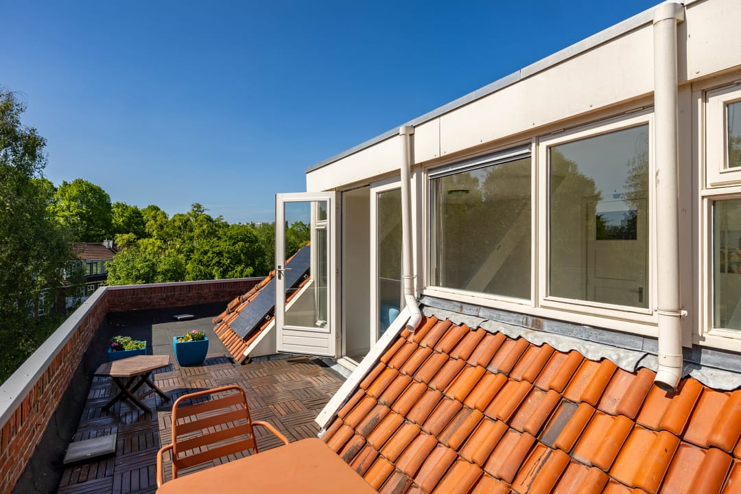 Foto 56 van Ambonstraat 28-B