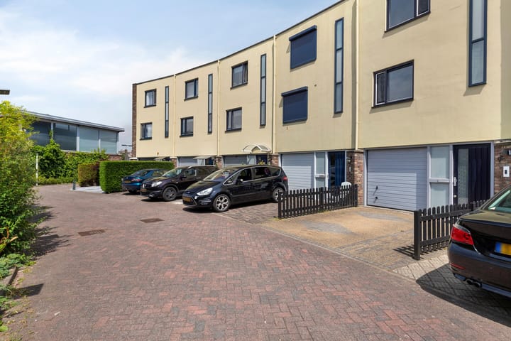 Foto 26 van Puccinistraat 9