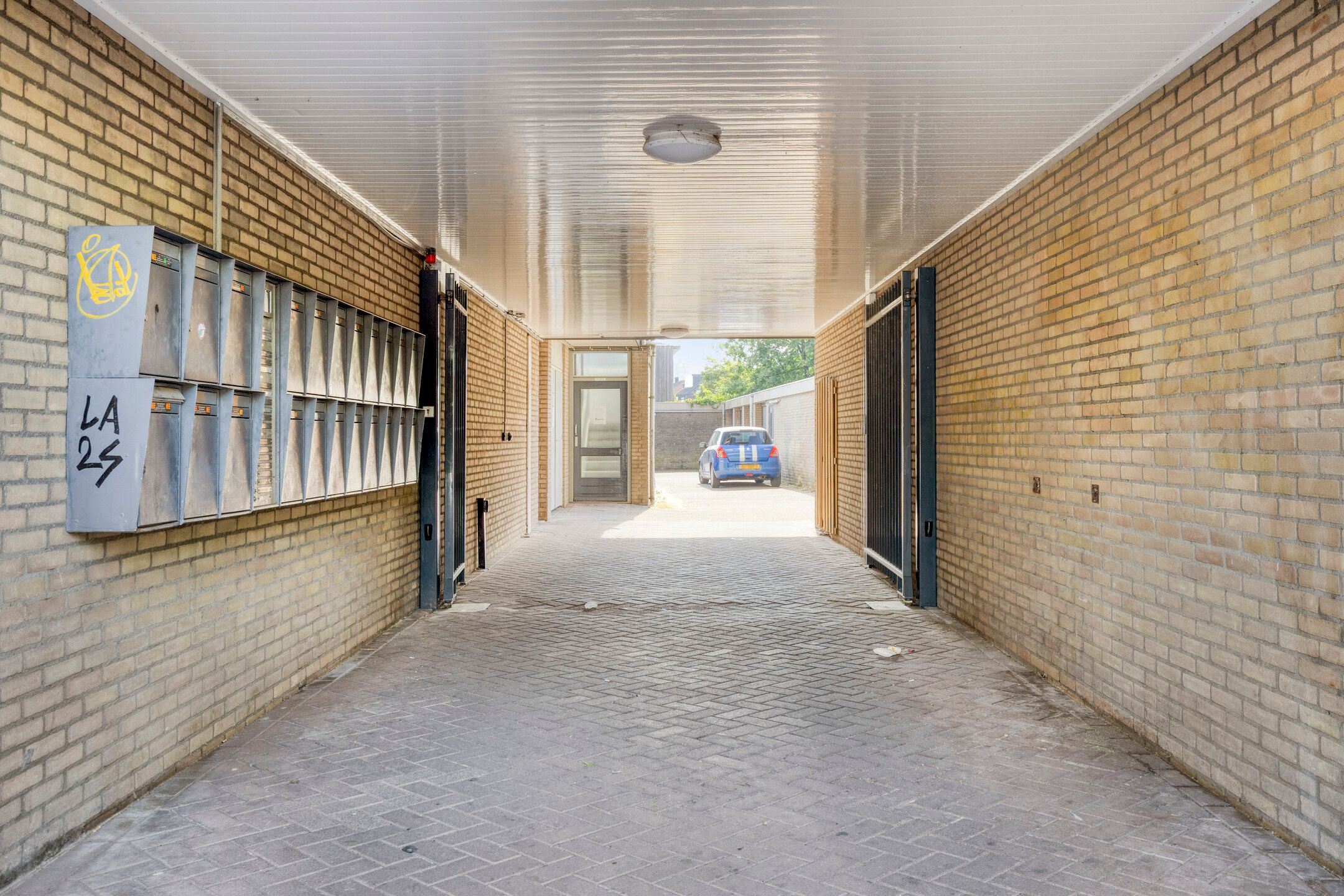 Foto 21 van Piusplein 62-43