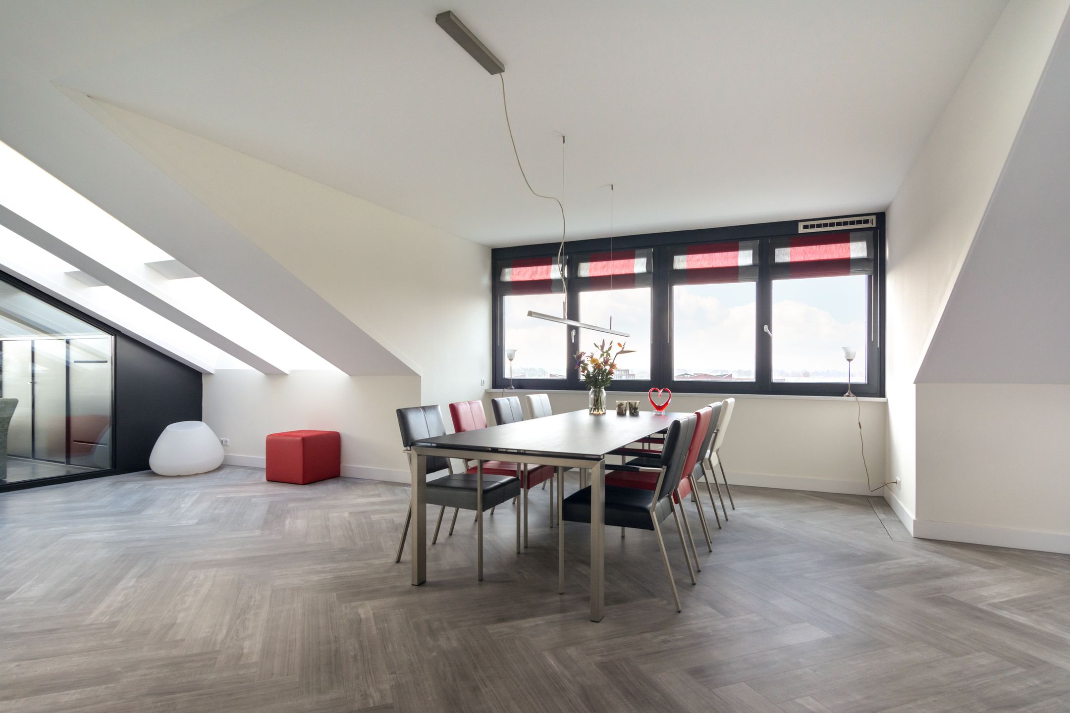 Foto 3 van Stationsplein 45