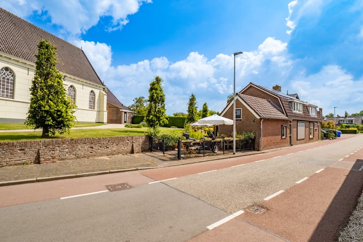 Foto 42 van Kerkweg 5