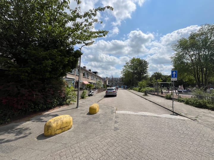 Foto 32 van Luitstraat 1