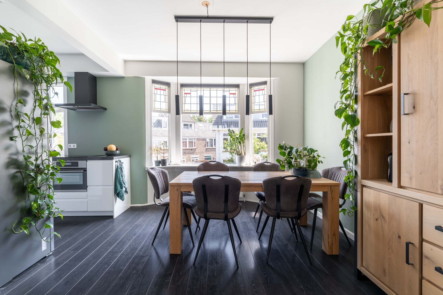 Foto 10 van Ternatestraat 169