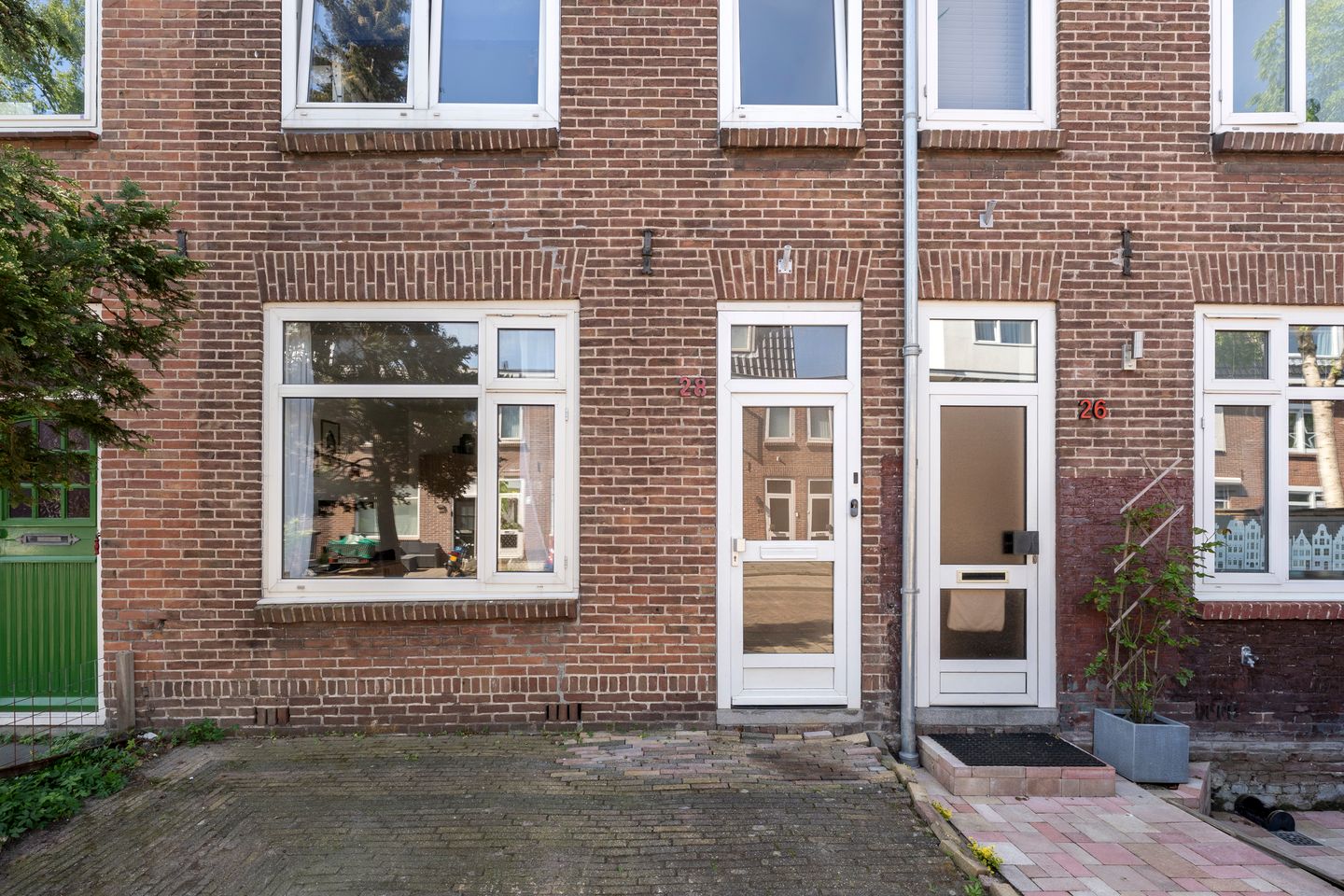 Photo 5 of Besoekistraat 28