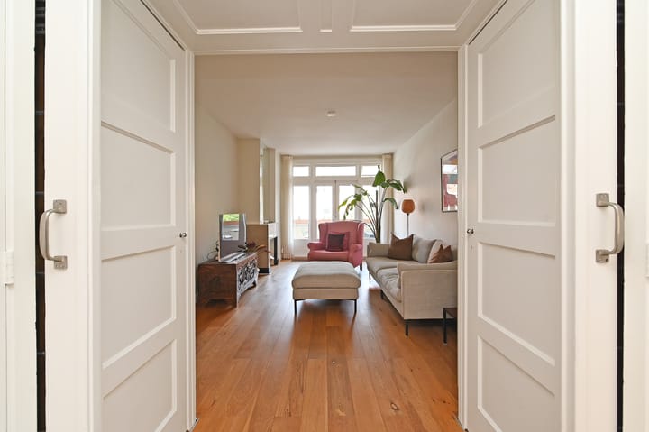 Foto 9 van De Ruijterstraat 35