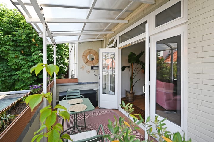 Foto 14 van De Ruijterstraat 35