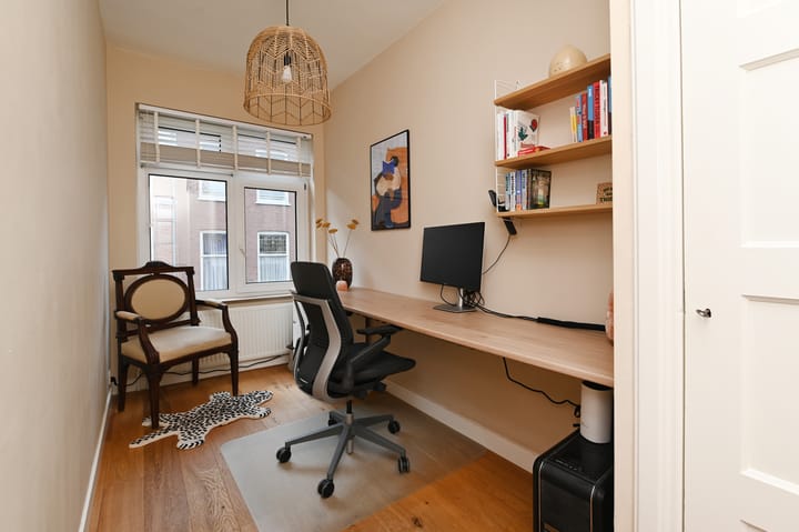 Foto 18 van De Ruijterstraat 35