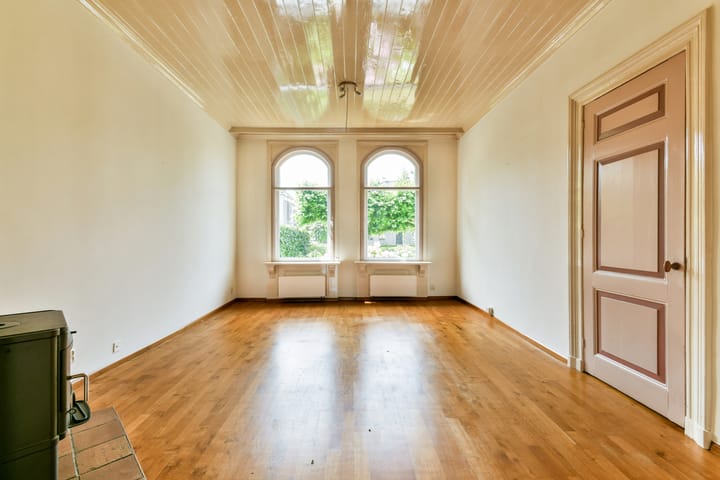 Foto 6 van Middenweg 180