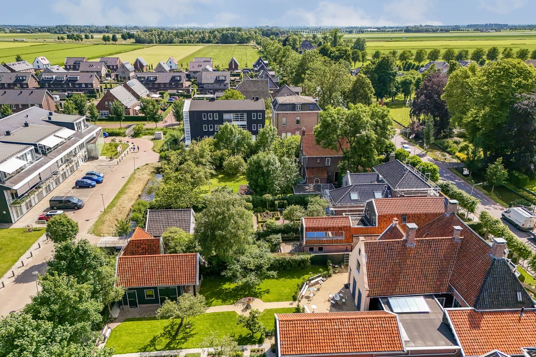 Photo 38 of Middenweg 180