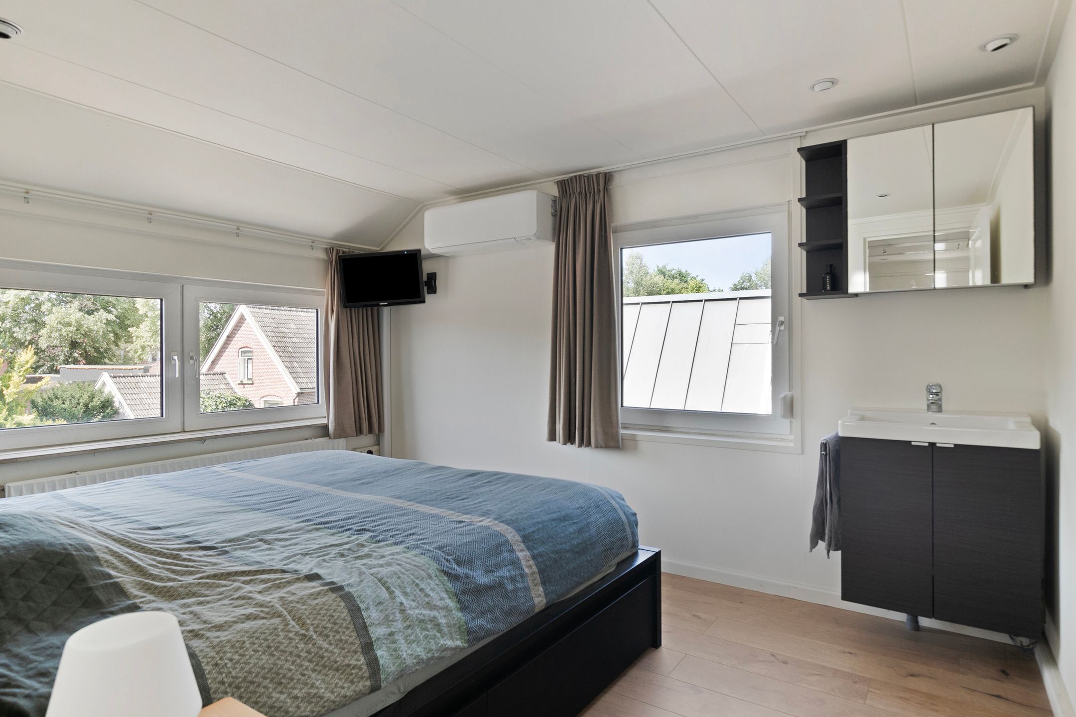 Foto 24 van Willem de Clercqstraat 61