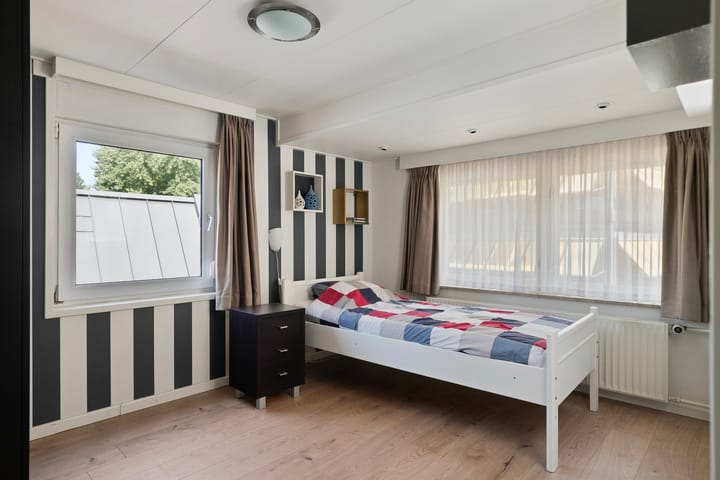 Foto 25 van Willem de Clercqstraat 61