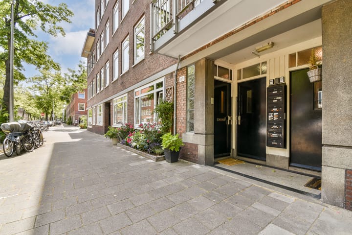 Photo 29 of Orteliusstraat 99-H