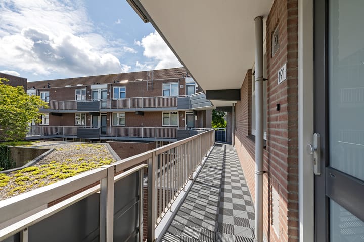 Foto 6 van Scharmbarg 191