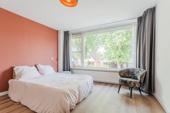 Photo 19 of Oranjeplantsoen 9