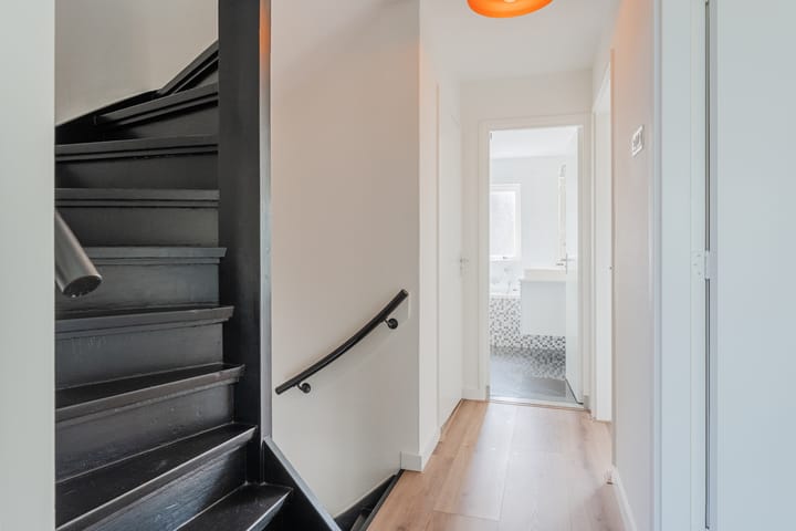 Photo 24 of Oranjeplantsoen 9