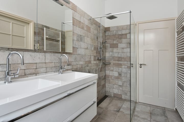 Foto 28 van van Woudekade 20