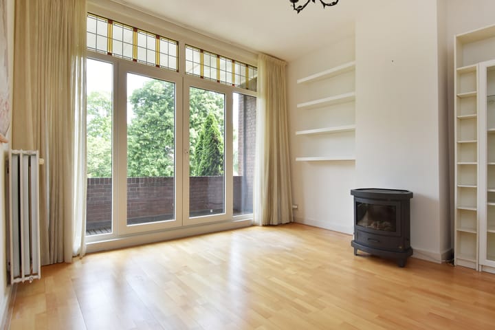 Foto 29 van van Woudekade 20