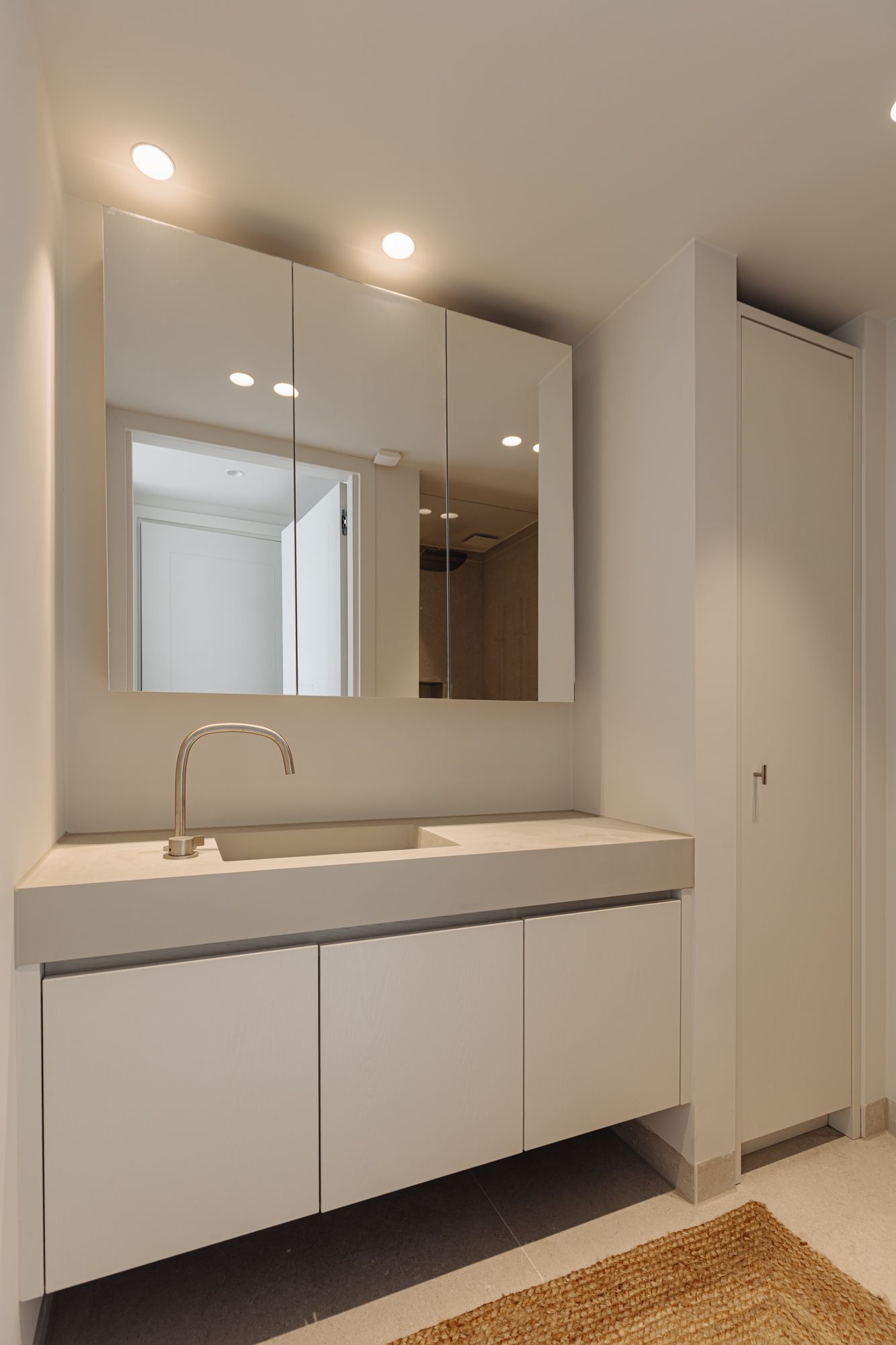 Foto 14 van Filips van Almondestraat 15-M