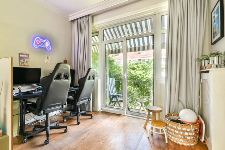 Foto 8 van Floresstraat 20