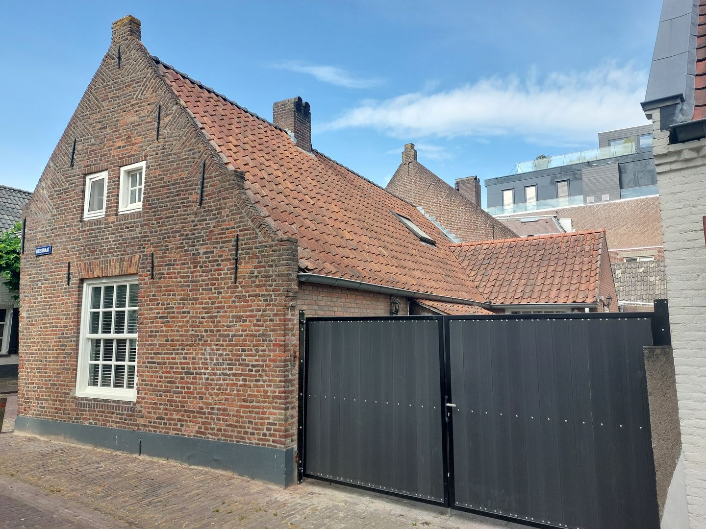 Photo 5 of Koestraat 10