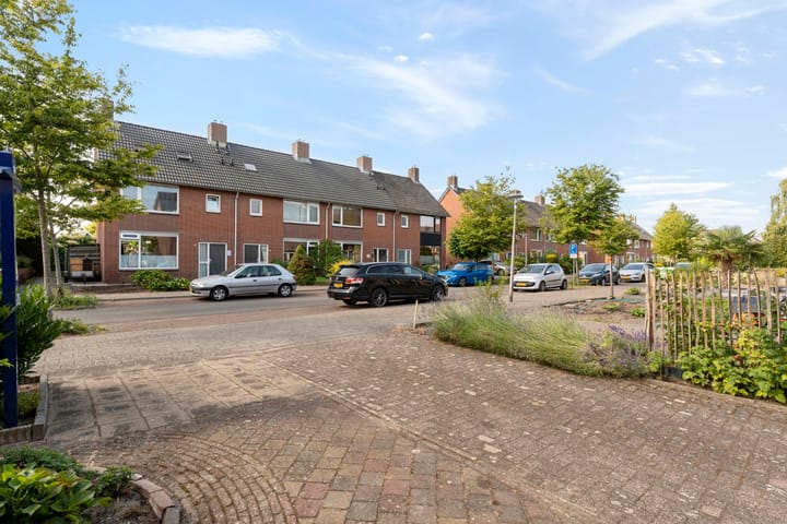 Foto 8 van Violenstraat 13