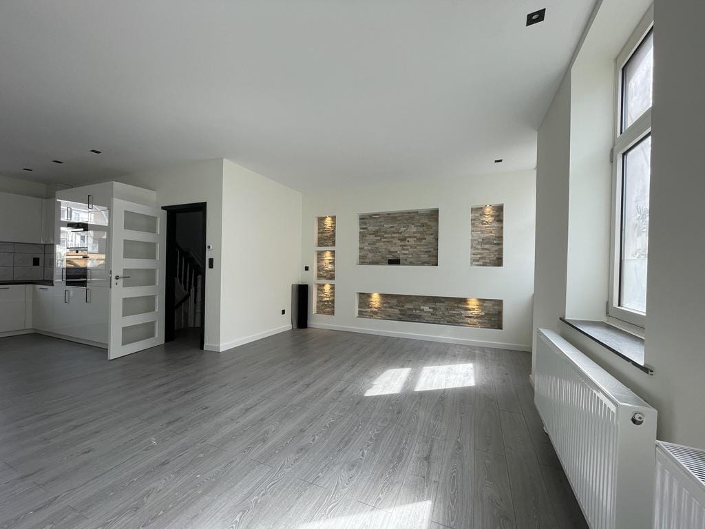 Photo 6 of Oranje Nassaustraat 14-A