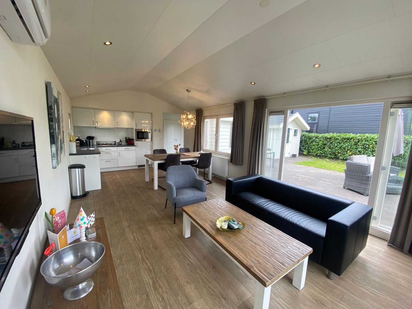 Photo 10 of Zuiderweg 2-161