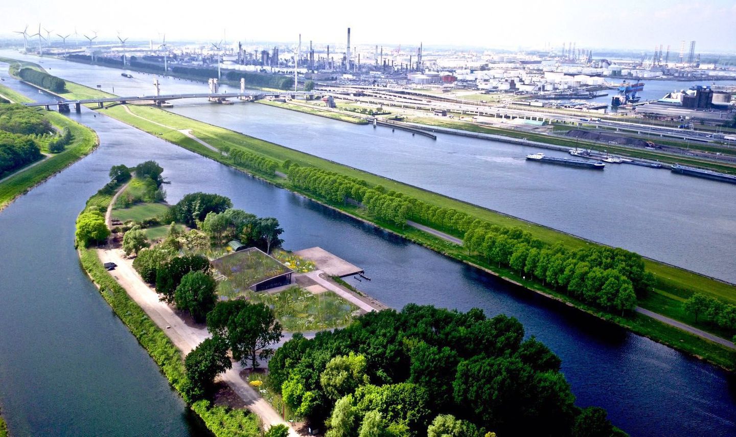 Bekijk foto 3 van Plaatweg 15