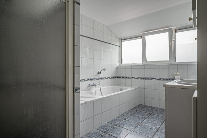 Photo 17 of Iepenlaan 9