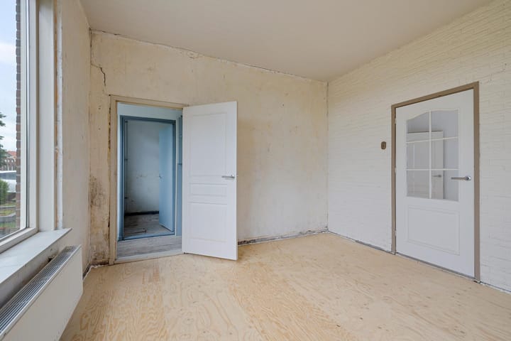 Photo 13 of Zuiderdiep 497