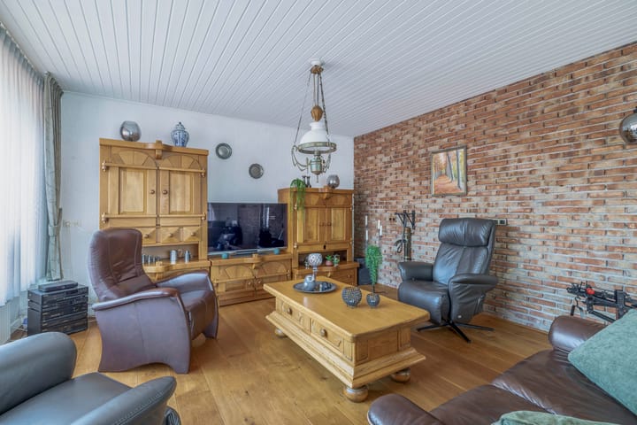 Photo 10 of Huningaweg 44-A