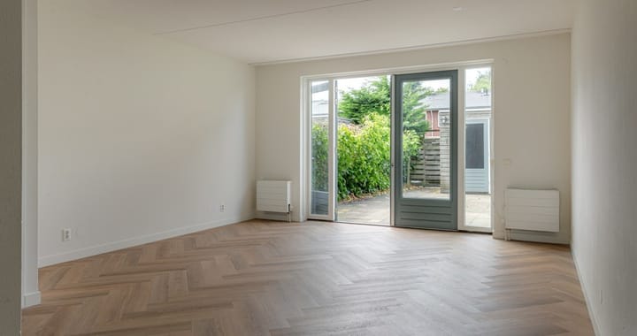 Photo 2 of Frederik Hendriklaan 116