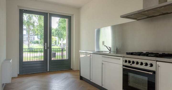 Photo 3 of Frederik Hendriklaan 116