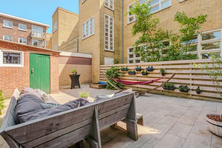 Photo 16 of Curaçaostraat 92-H