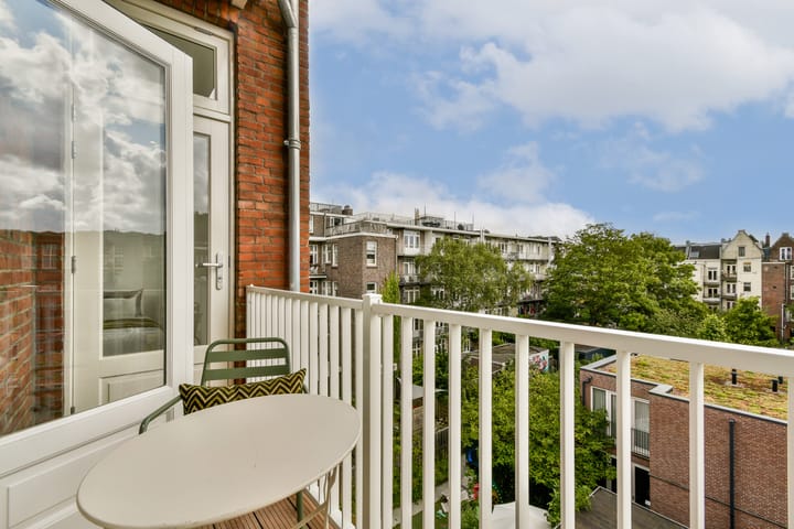 Foto 5 van Zocherstraat 9-3