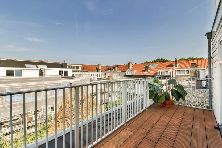 Foto 11 van Warmondstraat 140-3