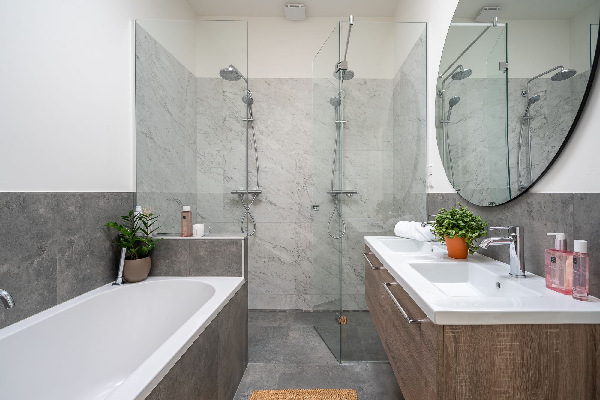 Photo 45 of Van Beuningenstraat 92