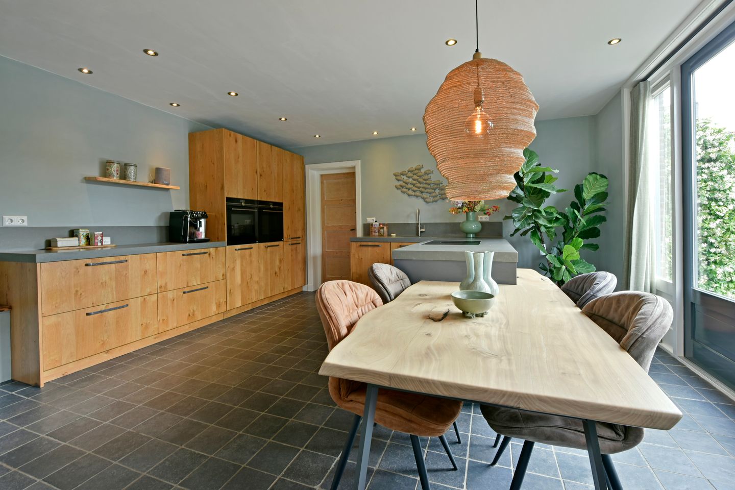 Foto 5 van van Heemstrastraat 3