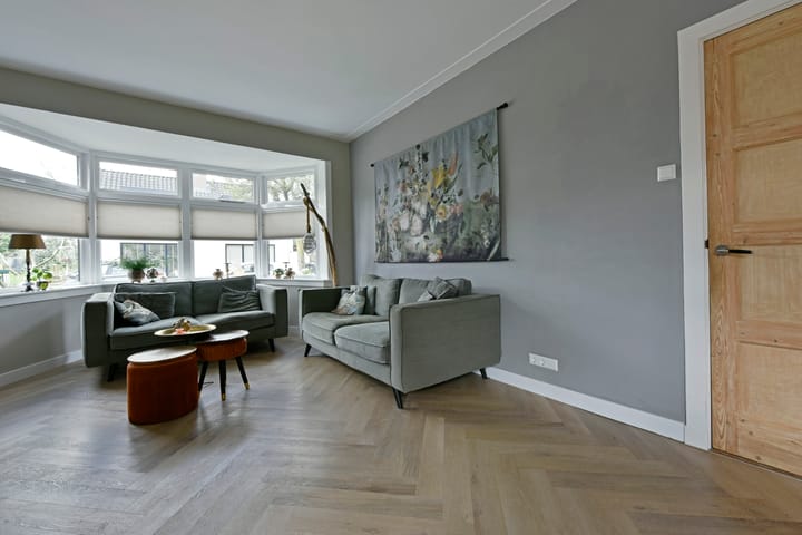 Photo 11 of van Heemstrastraat 3