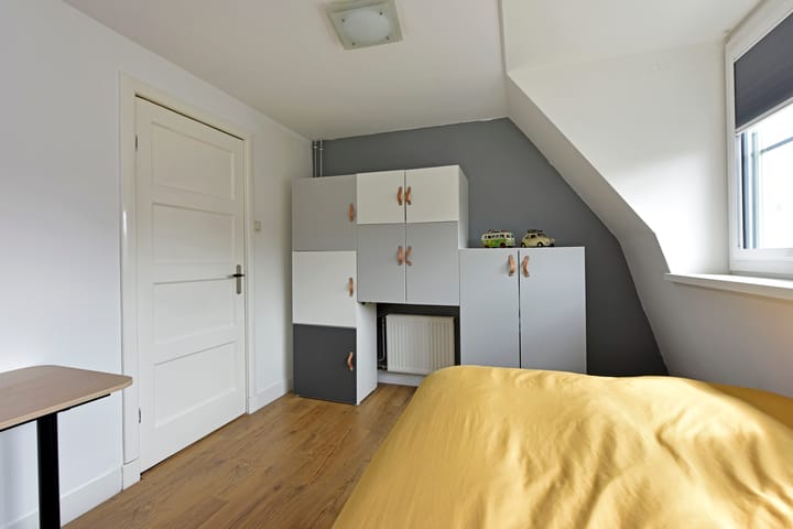 Photo 22 of van Heemstrastraat 3