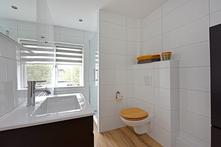 Photo 23 of van Heemstrastraat 3